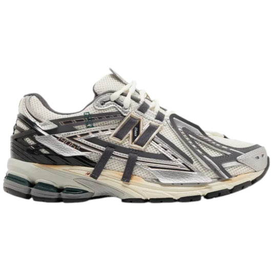 New Balance 1906 Silver Gold Metallic sneaker M1906AD Laterale