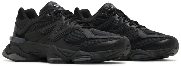 New Balance 9060 Triple Black Leather sneaker U9060NRI Obliqua