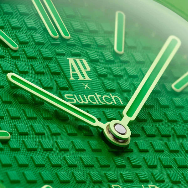 Swatch x Audemars Piguet Bioceramic Royal Oak Pop Green Eight Green watch SSX03G100N Dettaglio