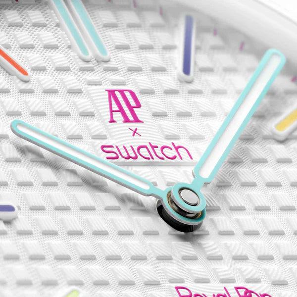 Swatch x Audemars Piguet Bioceramic Royal Pop Huit Blanc White watch SSX03W100N Dettaglio